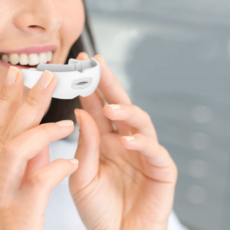 Anti Russare Bruxismo Dormire  - Teeth Whitening Mouth Guard recensione e prezzo